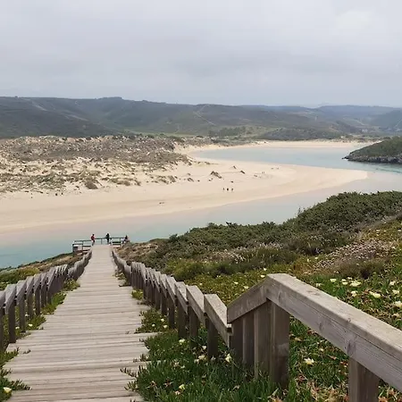 Wanderlust - Beautiful In Villa Aljezur